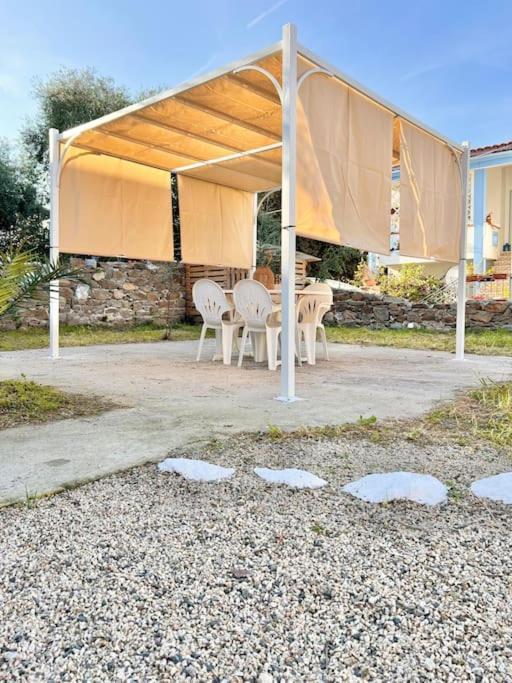 Casetta Bianca Con Giardino ポザーダ エクステリア 写真